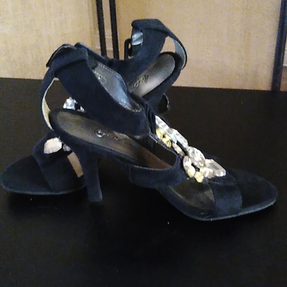 Black Suede Jeweled encrusted , size 6.5 Heels - Picture 2 of 9